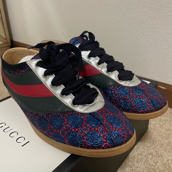 Mens Gucci Sneakers - Picture 3 of 5
